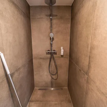 Am Tor - Zentral Im Viertel - Modern & Gross * Brema