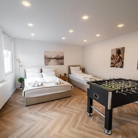 Am Tor - Zentral Im Viertel - Modern & Gross *