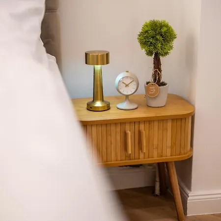 Am Tor - Zentral Im Viertel - Modern & Gross *