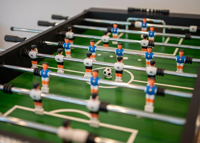 Am Tor - Zentral Im Viertel - Modern & Gross Apartment